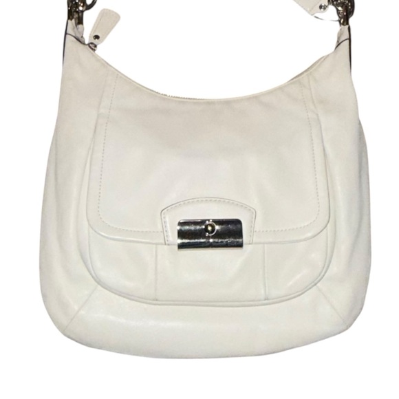 Coach White Leather Shoulder Bag - Picture 2 of 11